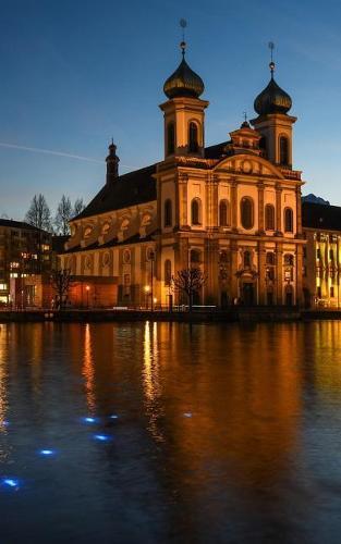 Notebook: Lucerne Switzerland Swiss Europe European 5 x 8 150 Ruled Pages