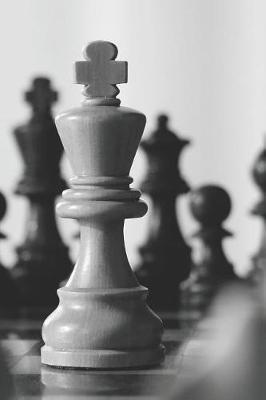 Schach Scorebook: Trainingstagebuch für dein Schachtraining und deine Turnierspiele &#9830; Führe Protokoll, notiere jeden Zug und deine Ergebnisse &#9830; über 100 Seiten zum ausfüllen &#9830; 6x9 Format &#9830; Motiv: Schachfigur schwarz weiß