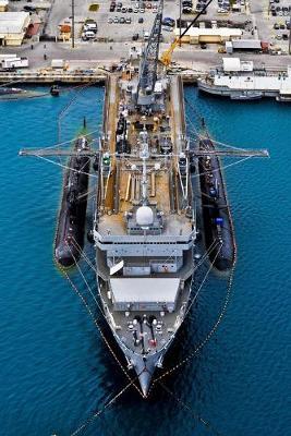 US Navy Submarine Tender Ship USS Emory S Land (AS 39) Journal: Take Notes, Write Down Memories in this 150 Page Lined Journal