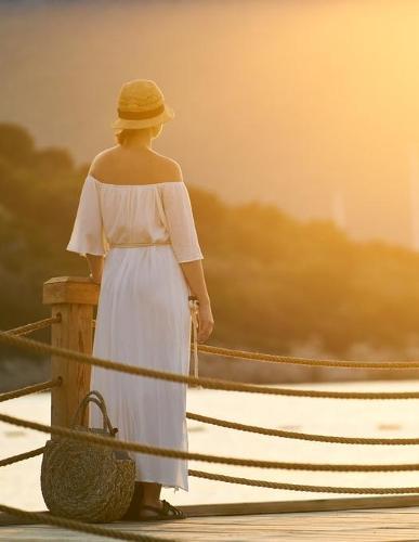 Notebook: woman female girl girlfriend lady wife matriarch women adult womanhood rights