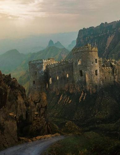 Notebook: castle medieval England palace fortification fortress manor house chess game