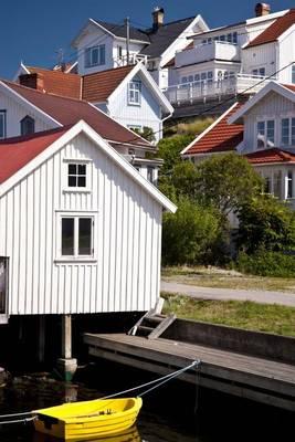 Astol, Sweden Journal: 150 Page Lined Notebook/Diary