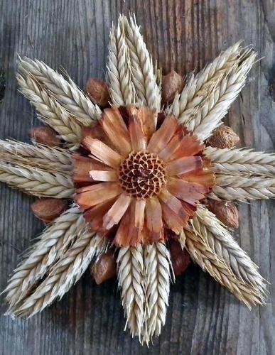 Notebook: Harvest Festival Scenery Ornaments Corn 8.5  x 11  150 Ruled Pages