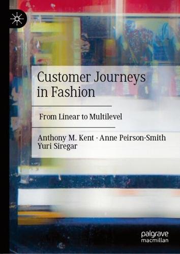 Customer Journeys in Fashion: From Linear to Multilevel