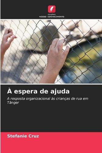 À espera de ajuda