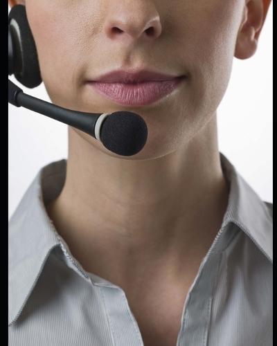 The Merger Maze: Managing People, Policy, and Power in the New Retail Order. A Collection of Articles: Insights from Inside the Call Center to the Corporate Boardroom